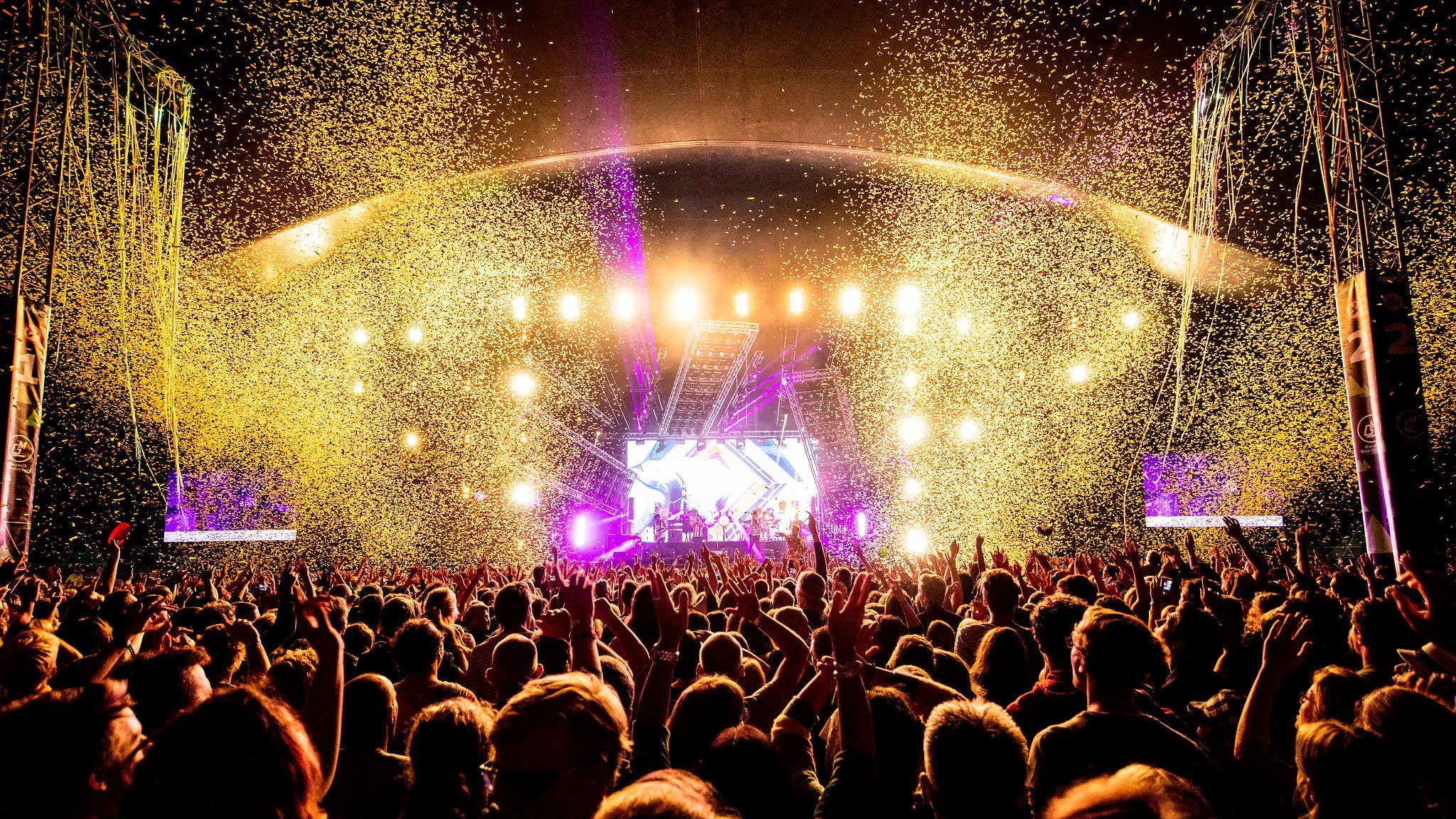 portfolio-concerts70.webp
